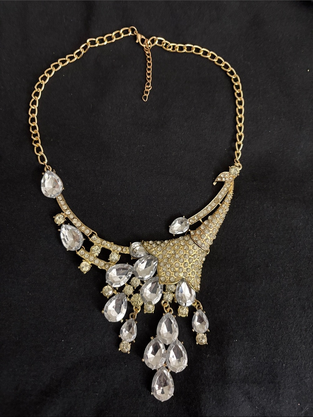Fashion Jewelry Gold-Tone Clear Crystal Teardrop Bib Necklace